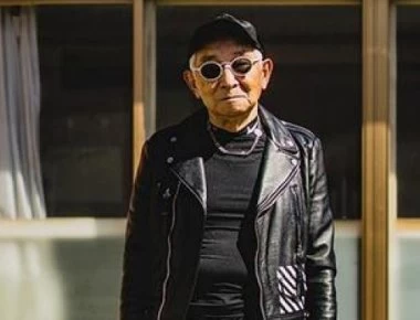 84 χρονών influencer - Ενας παππούς έχει συνεπάρει το διαδίκτυο με το κομψό λουκ του (φωτο)